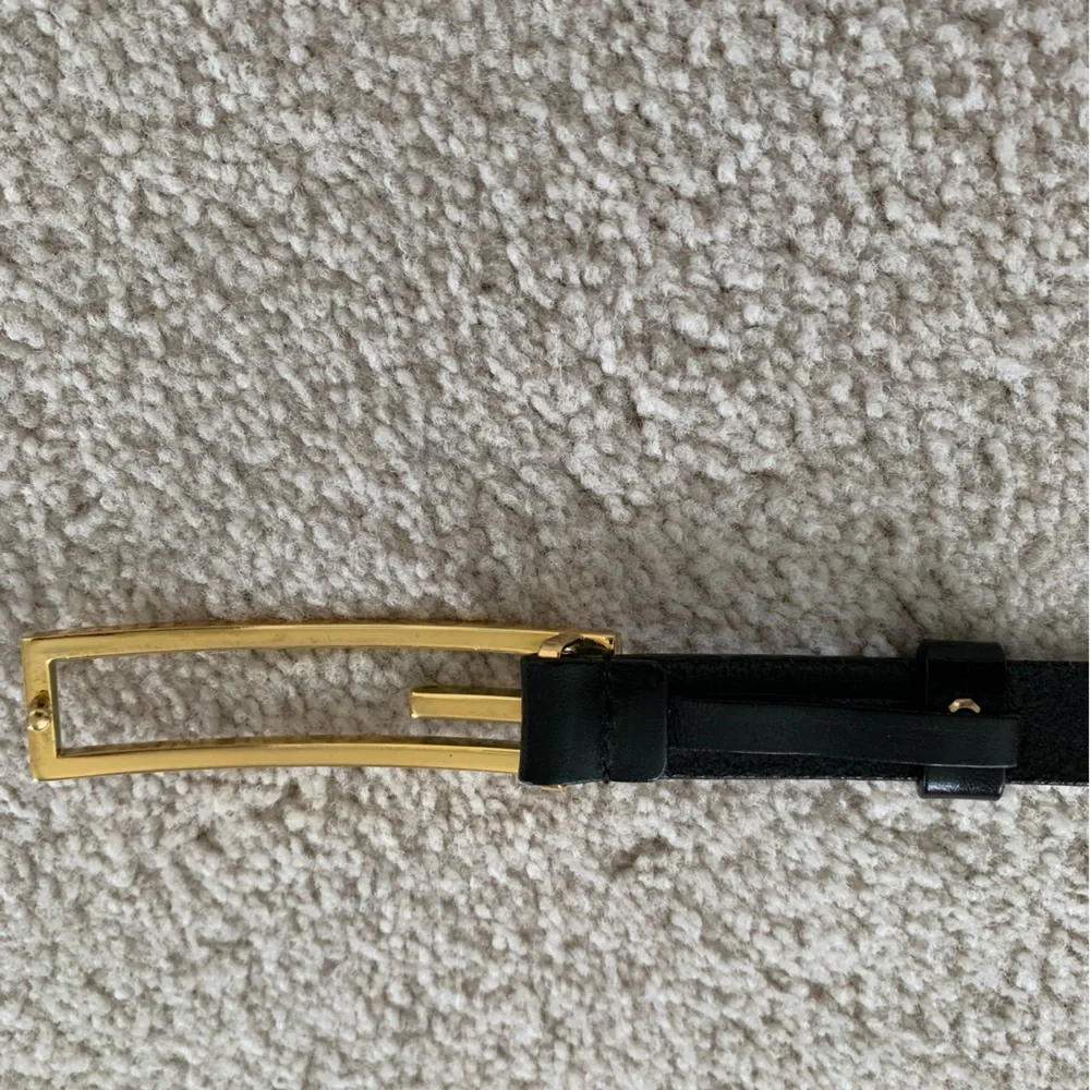 Gucci Black Leather Belt - Picture 3 of 4